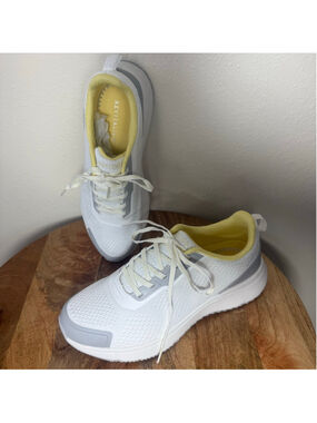 Women's REVITALIGN White Yellow Athletic Shoes Size 9